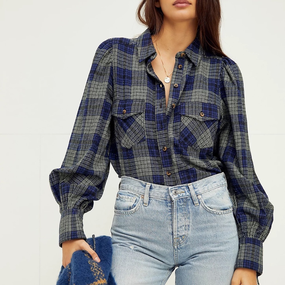 We The Free Blue and Green Plaid Button Down Shirt Small